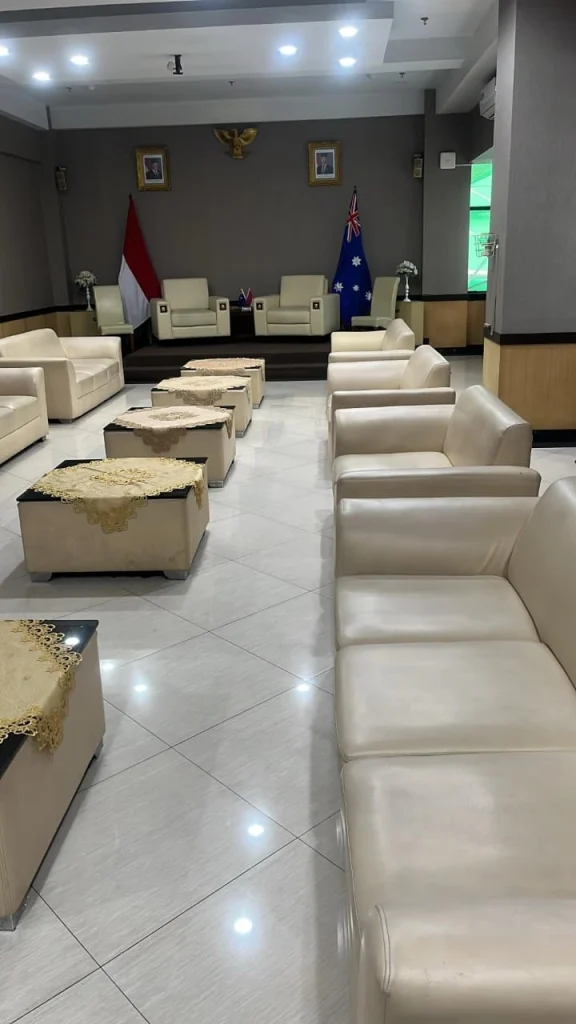 jasa cuci sofa bekasi